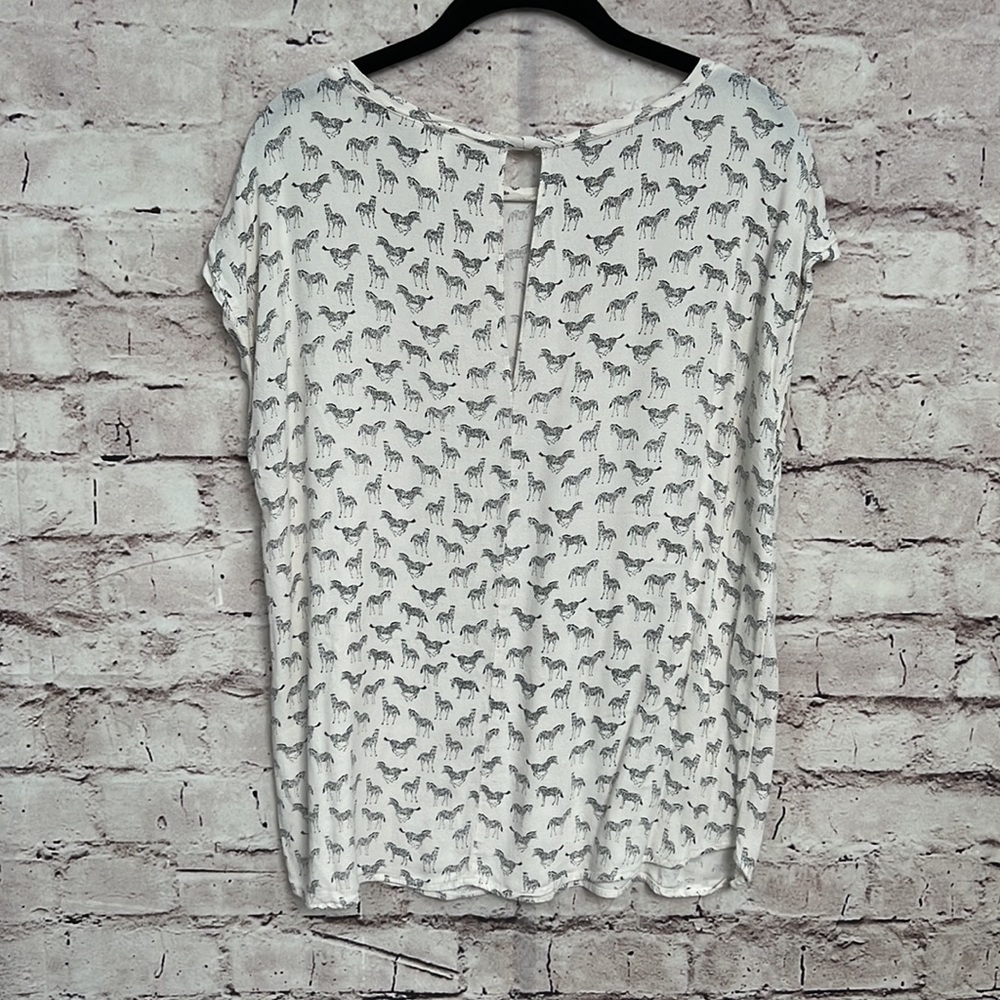 H And M Zebra Print Short Sleeve - image 4